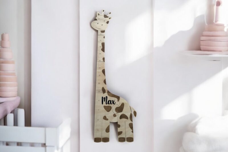 Medidor infantil jirafa personalizado con nombre - Imagen 5