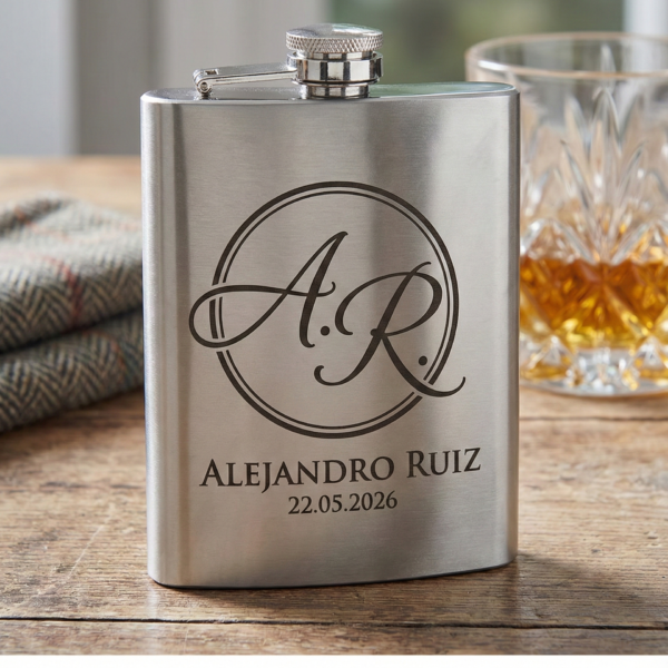 Petaca Grabada Personalizada "Edición Deluxe" | Acero Inoxidable Anti-Óxido