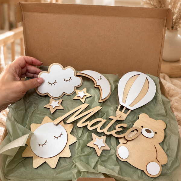 Pack de Decoración Infantil Personalizada - Nombre Bebé de Madera - Yolascraft