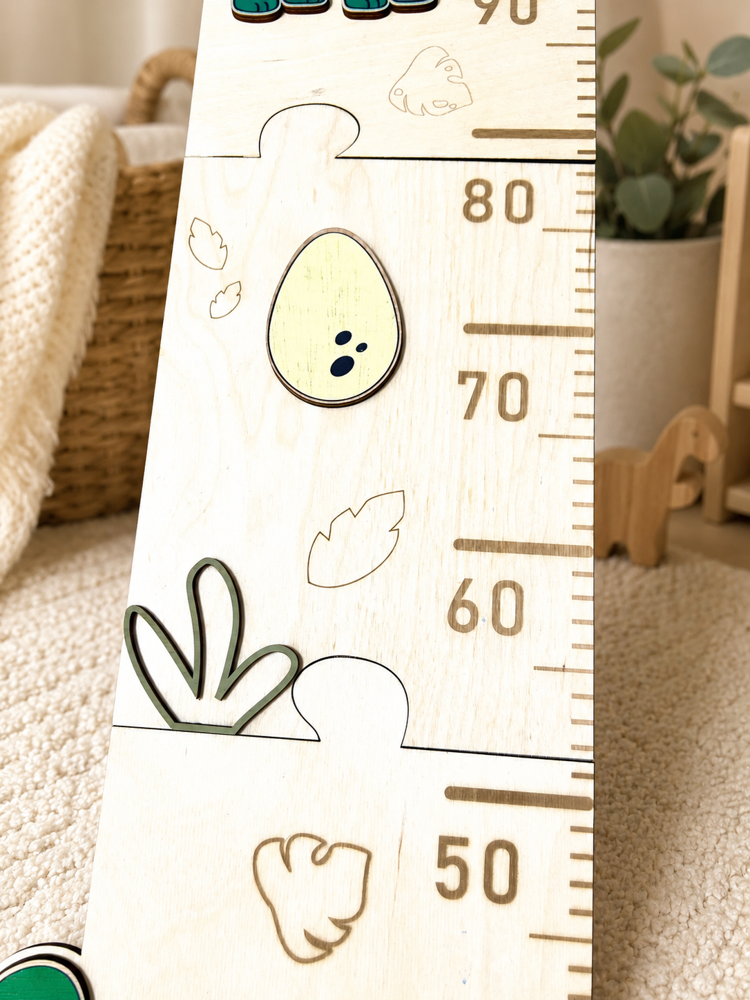 Medidor de Altura Infantil de Madera Dinosaurios – Personalizado con Nombre e Hitos - Imagen 6